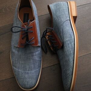 Giorgio Brutini Blue Chambray and Brown Trim Lace-Up Oxfords